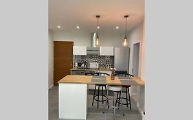 appartements très spacieux et totalement rénovée